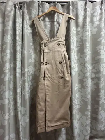 베이지 더블 버튼 살로펫
