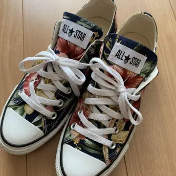ALL STAR 플라워 프린트 스니커즈