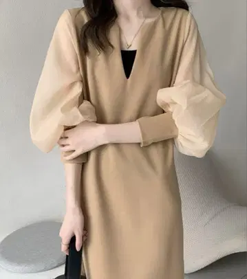 새상품 시어 슬리브 슬릿 원피스 베이지