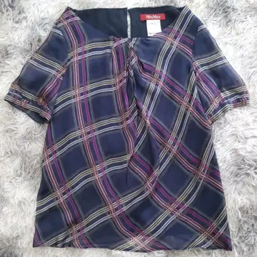 [ Max Mara ] 반팔 체크 무늬 실크 블라우스 새상품급