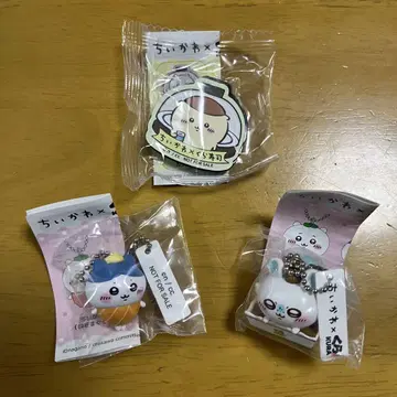 치이카와 쿠라스시 피규어 마그넷 시트 하치와레 모몽가