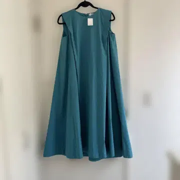 BARNEYS NEW YORK 슬리브리스 원피스