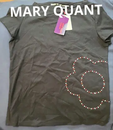 MARY QUANT 블랙 반팔 티셔츠 꽃 모티브