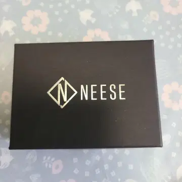 NEESE 미니 지갑 베이지