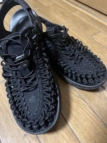 KEEN 킨 유니크 샌들 26.5cm 그레이