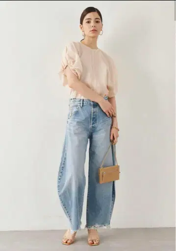 Whim Gazette 라인 커브 데님 38