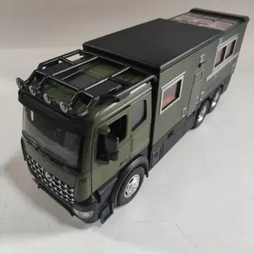레어 박력 만점 1/18 대형 벤츠 트럭형 캠핑카