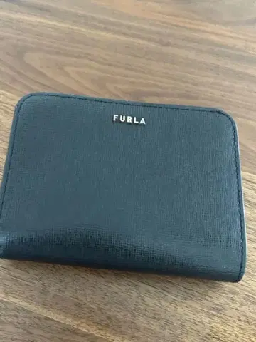 FURLA 접이식 지갑