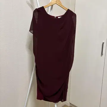 IENA 보르도 드레이프 드레스