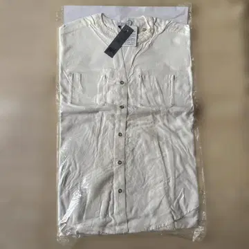 택 포함 새상품 JEANASIS 화이트 레이스 스키퍼 셔츠 반팔