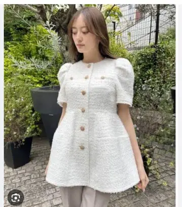 CELFORD 퍼프 슬리브 화이트 셋업