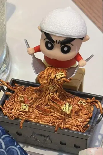 짱구는 못말려 요리 도와주기! 5 야키소바 기다려!