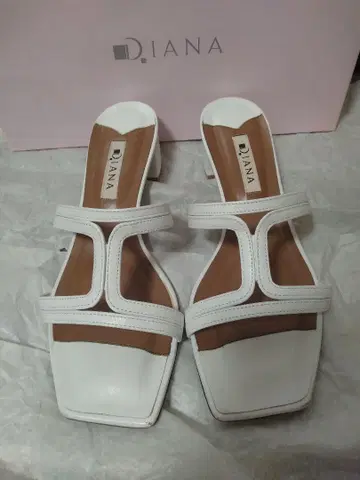 DIANA 다이애나 샌들 화이트 23.5cm
