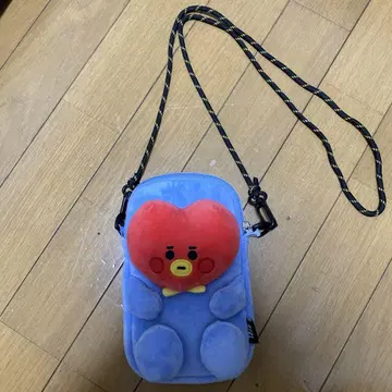 BTS 숄더 백