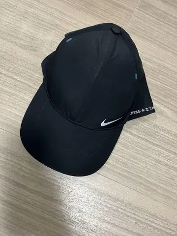 Nike STORM-FIT ADV Club Cap M/L 블랙