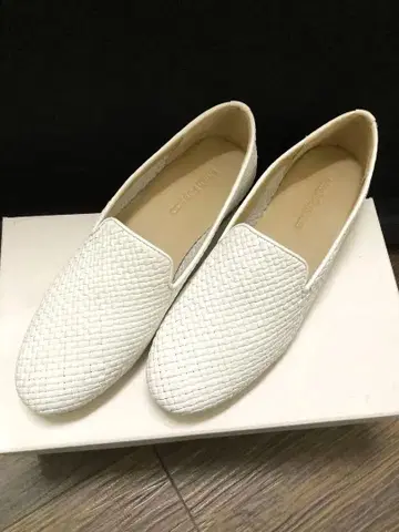 허시파피 화이트 땋기 로퍼 37 (23.5cm)