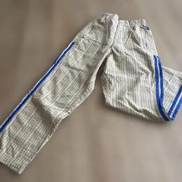 adidas 체크 무늬 캐주얼 팬츠