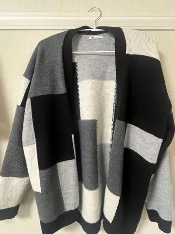 ZARA 패치워크 가디건 xl