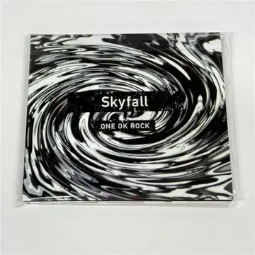 회장 한정판 CD 'Skyfall' ONE OK ROCK