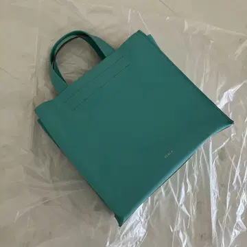 새상품 FURLA 토트백
