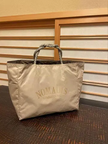 미사용 새상품 NOMADIS 25ss IENA 별주 sac2w 베이지