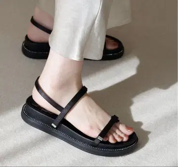 루타론 젬 비즈 샌들