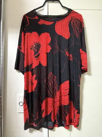 레오나르풍 튜닉 블랙 베이스 꽃무늬 XL~3L 사이즈