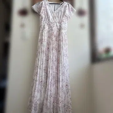 tocco closet 꽃무늬 프릴 소매 롱 원피스 M, 몇 번 착용