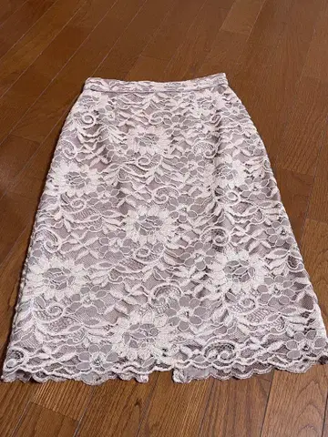 PROPORTION BODY DRESSING 레이스 타이트 스커트