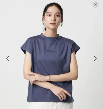 코발트 크루넥 프렌치 슬리브 티셔츠