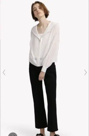 컨디션 최상 띠어리 센터 프레스 플레어 데님 블랙 슬림 레그 theory