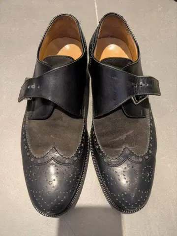 Saks Fifth Avenue 신발
