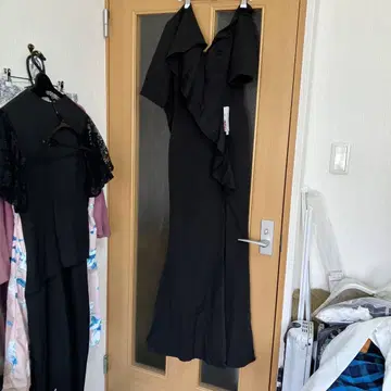 블랙 롱 드레스
