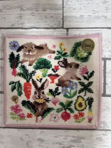 FEILER 토끼와 꽃 타월 약 30cm