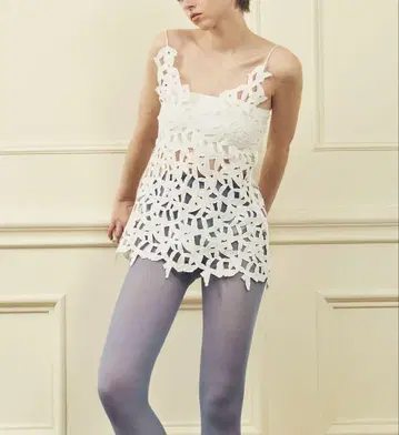 Bibiy. LOTTY BUSTIER TOP