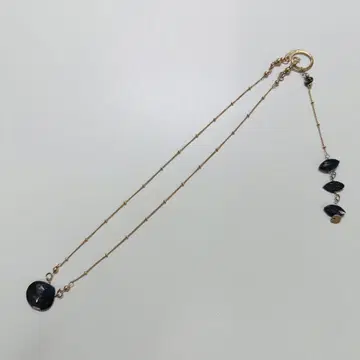 하와이에서 구매한 핸드메이드 오닉스 목걸이
