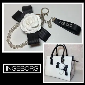 INGEBORG 참 잉게보그 까멜리아 키링 펄
