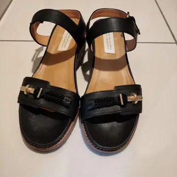 MACKINTOSH PHILOSOPHY 블랙 샌들