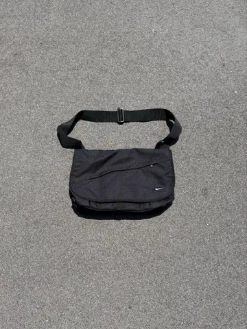 archive 나이키 메신저 백 테크 y2k
