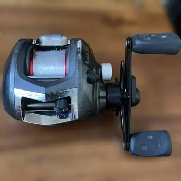 블랙맥스 BLACK MAX 베이트 낚시릴 왼쪽 감기 14lb 로로 포함