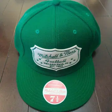 미사용 새상품 Mitchell&Ness 야구 모자 그린 7 1/2