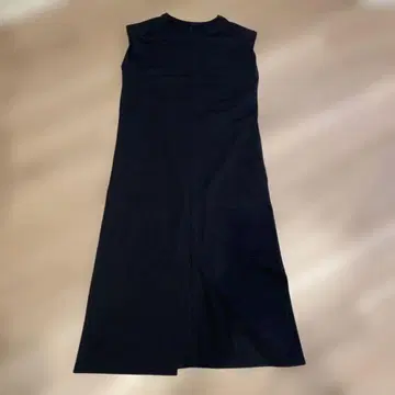 CITTEN 슬리브리스 블랙 롱 원피스