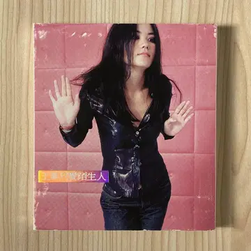 페이 원 CD / Lovers & Strangers 지애맥생인