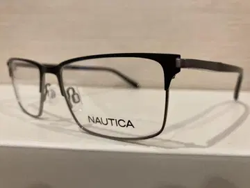 NAUTICA 블랙 메탈 프레임 안경