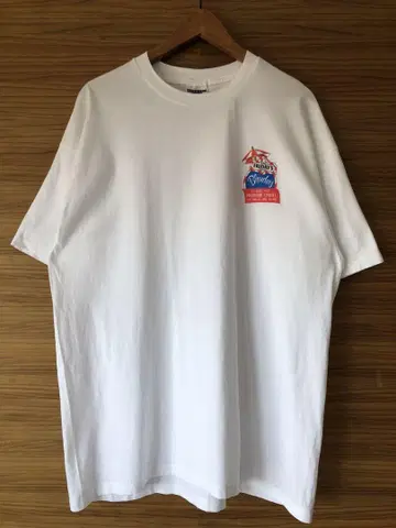 빈티지 TGI FRIDAY'S T셔츠 프라이데이스 레스토랑 기업