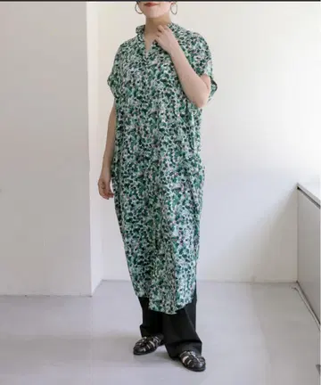 SUM1 STYLE 꽃무늬 롱 원피스 그린