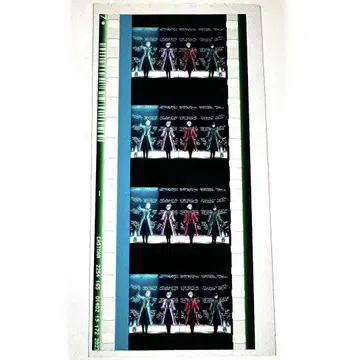 4명 모인 우타프리 탭 나기 시계 부품