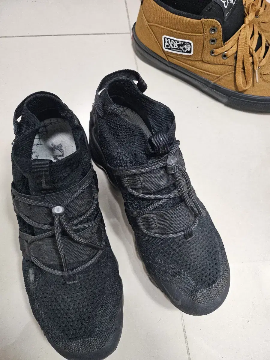 Product Details - 1