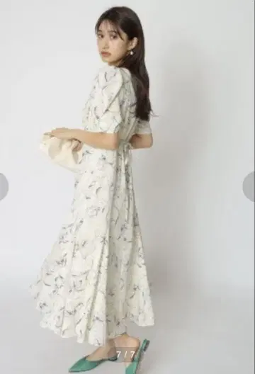 리랜드트루 코르셋 레이디 원피스