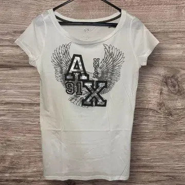 AX 화이트 티셔츠 M 사이즈